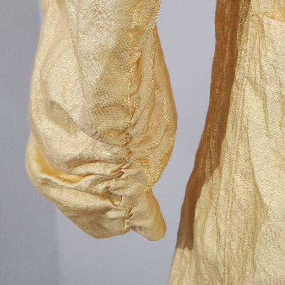 Chico's Yellow Blazer with Crinkle Fabric and Sheen Size Medium Yellow Blazer - Picture 4 of 9